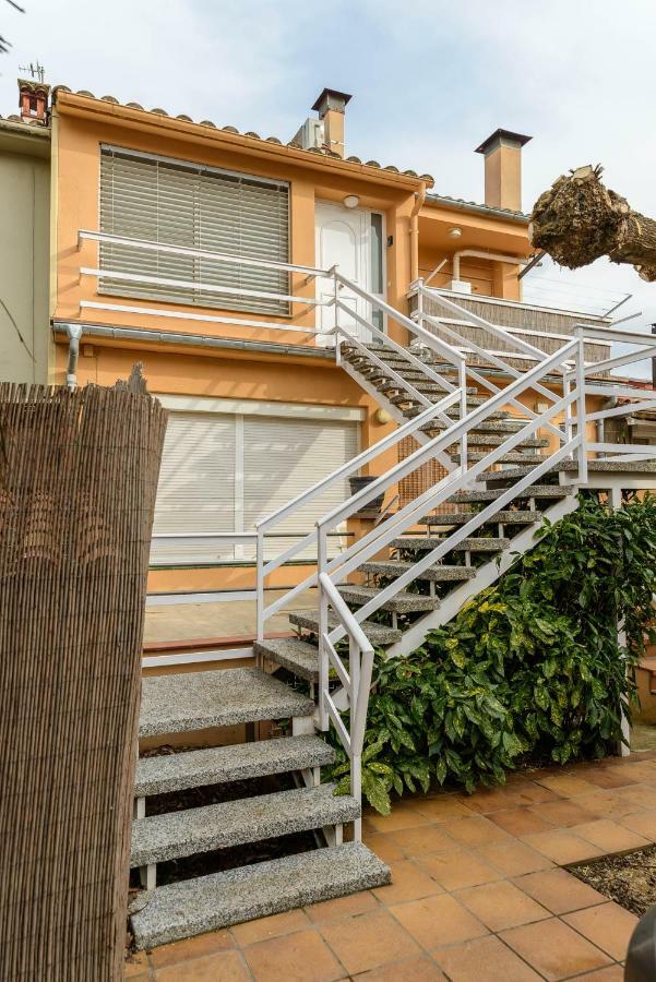 Apartamento "El Lila" - Parking Incluido Олот Экстерьер фото